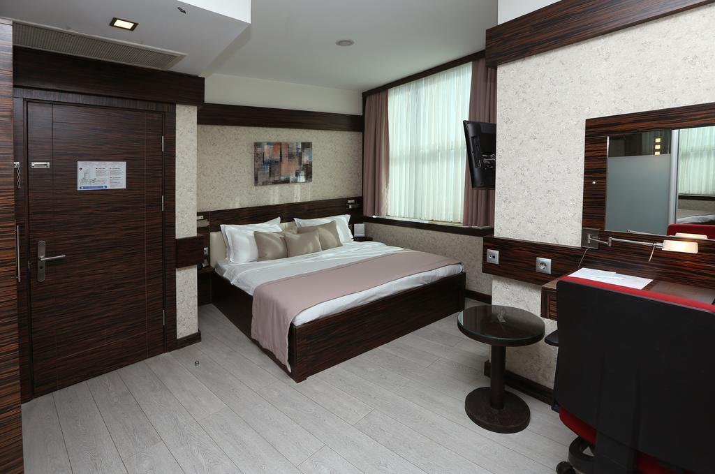 Wes Hotel Kocaeli Extérieur photo