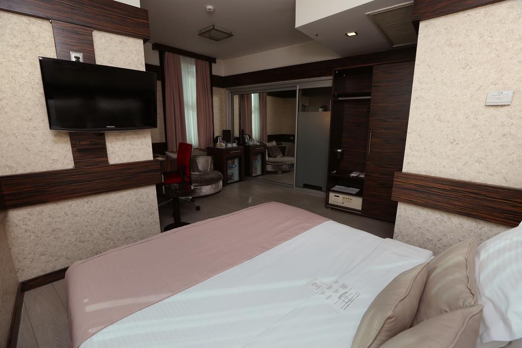 Wes Hotel Kocaeli Extérieur photo