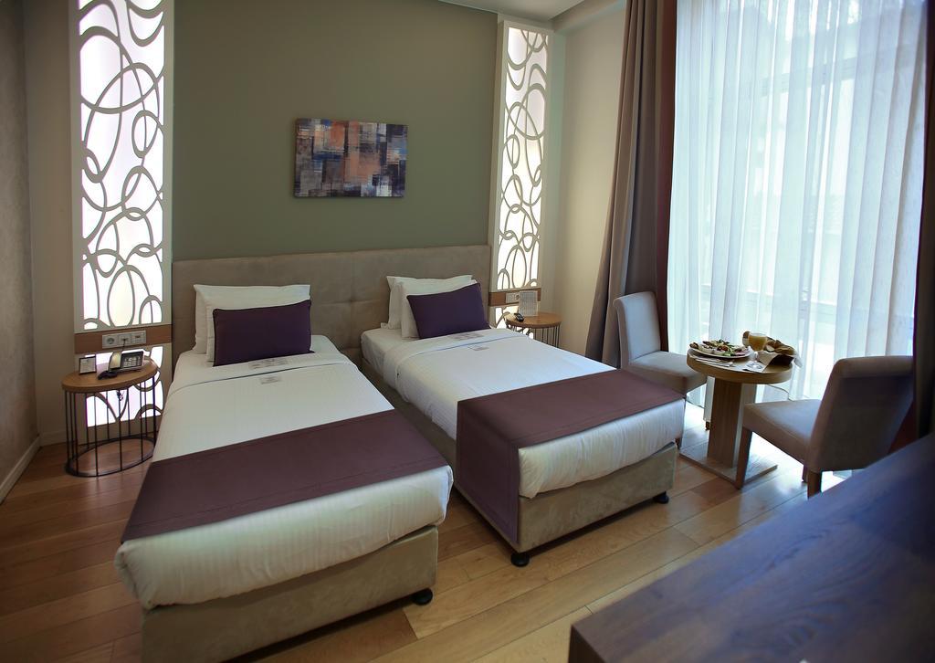 Wes Hotel Kocaeli Extérieur photo